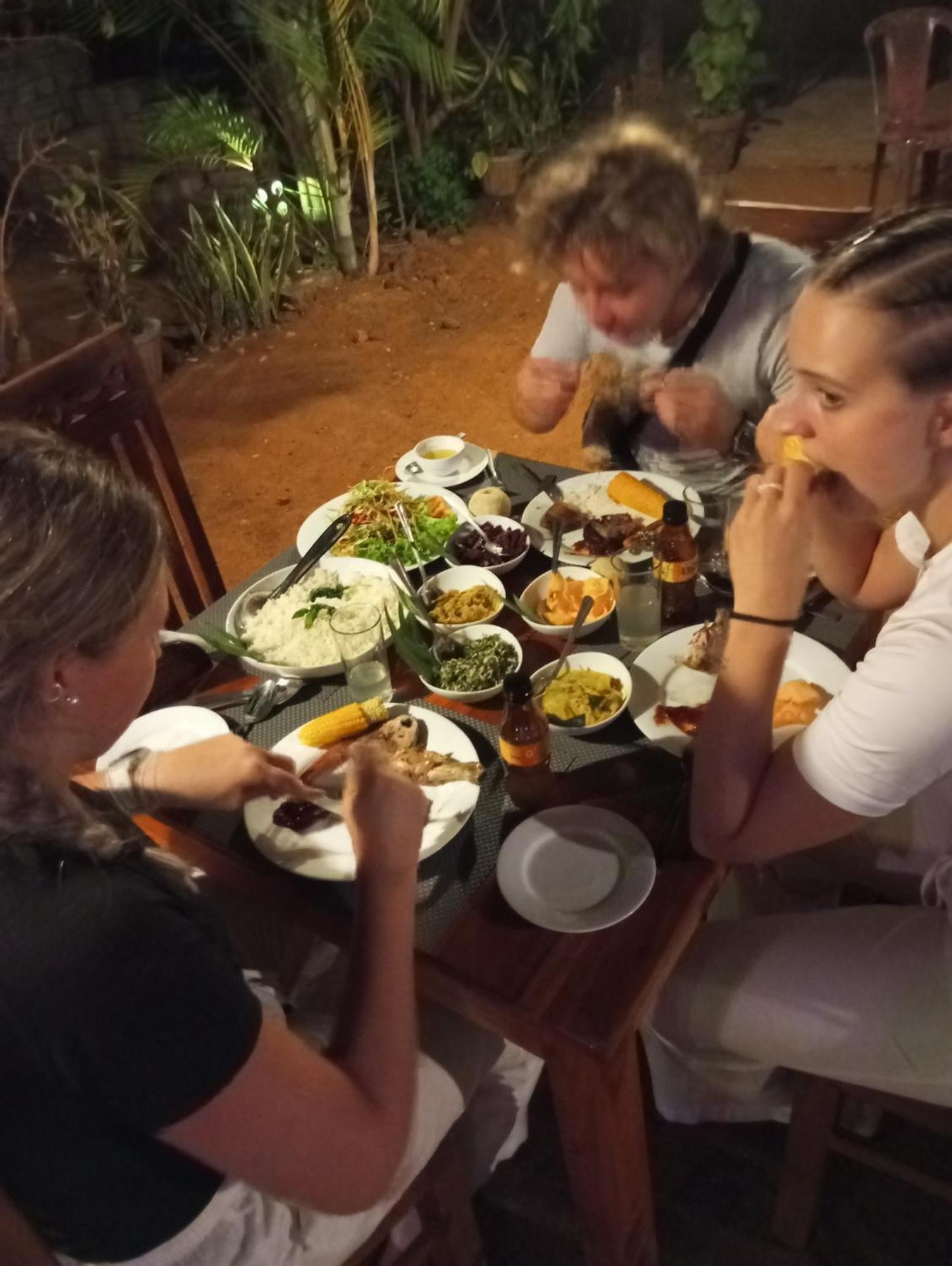 Sigiri Hunter & & Guide * Sigiriya