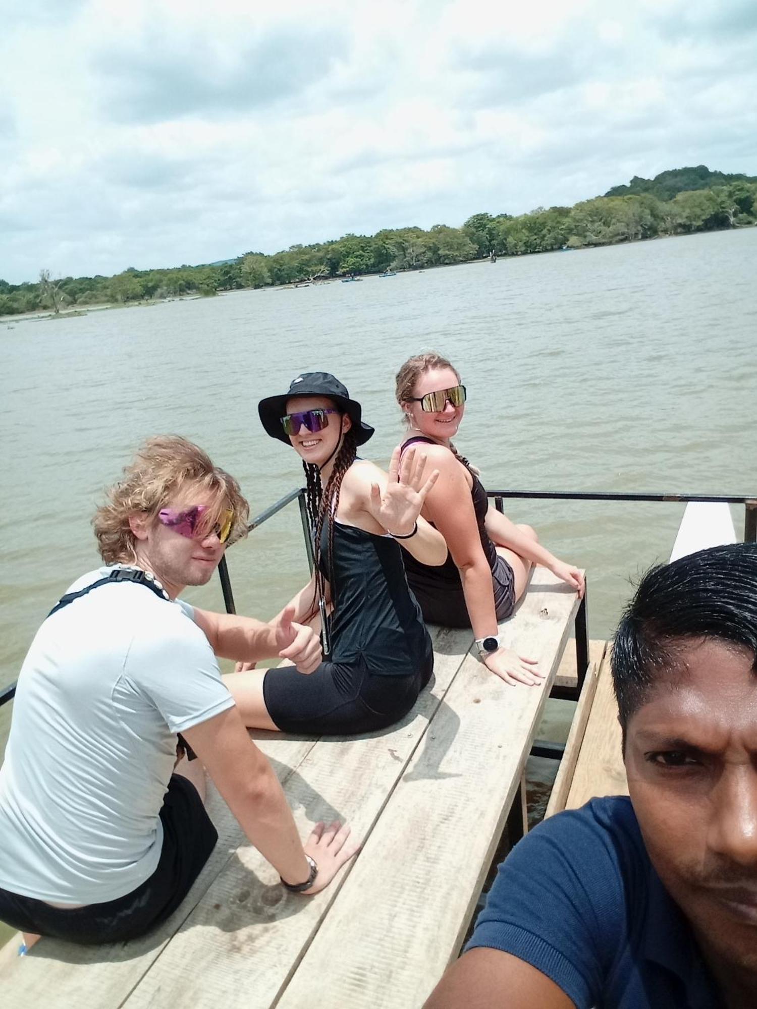 Sigiri Hunter & & Guide Homestay